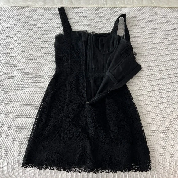 Dolce & Gabbana Black Lace Dress - Picture 4 of 4